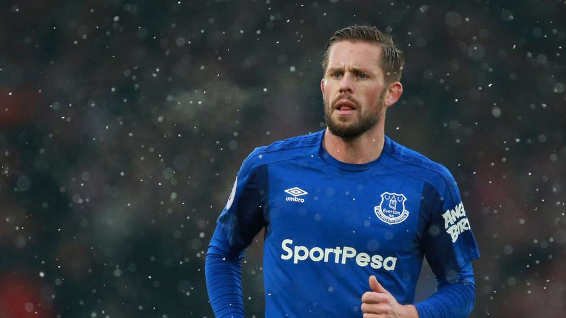 欧冠小组赛：曼联主场三球落后追到3比3 剧情过山车却仍难逃出局命运